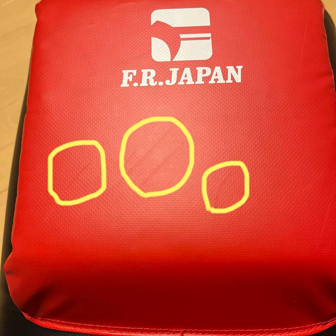 ファイティングロード　ボクシングミット　ボディバッグ