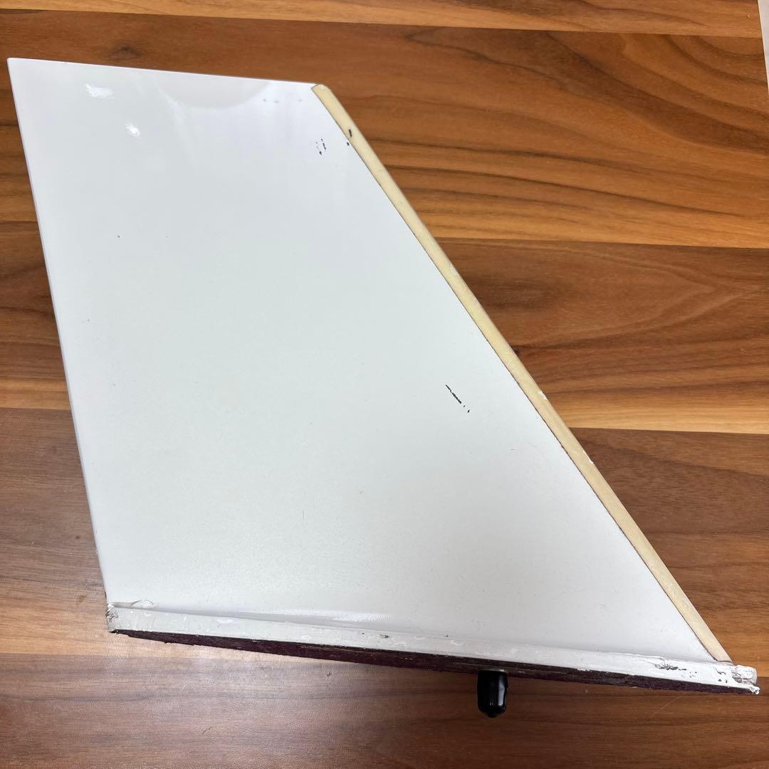 航空機用VHFアンテナ