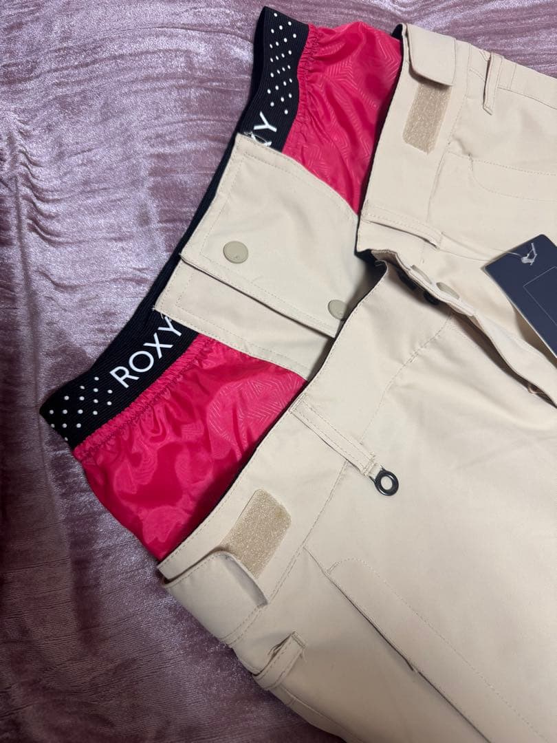 大幅値下げしました！ ROXY スノーボードウェア ベージュ