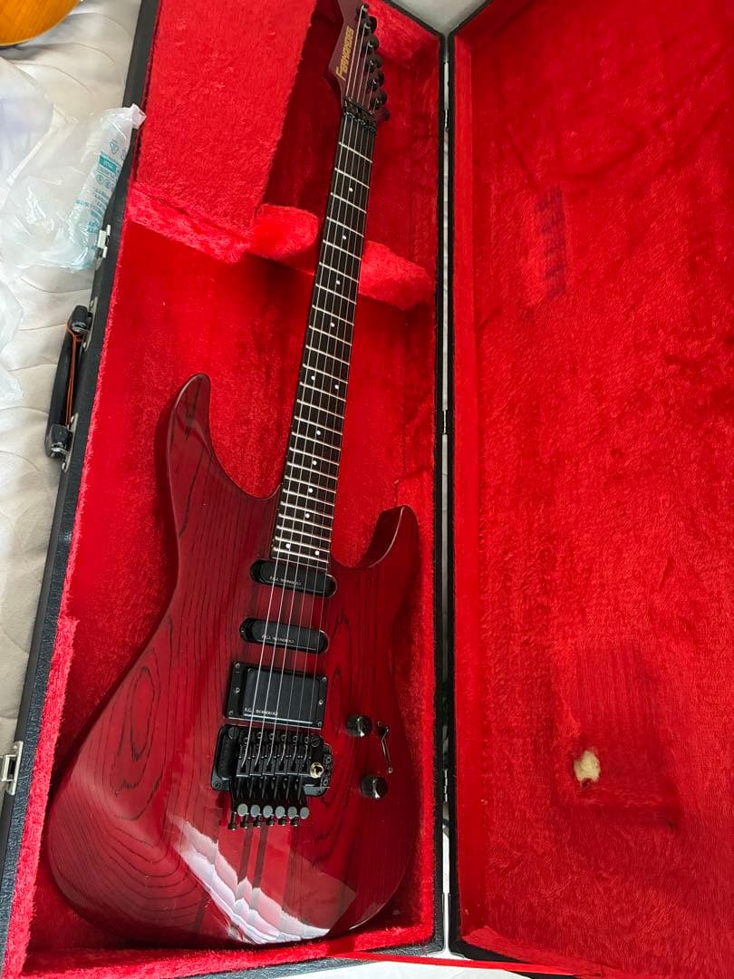 Fernandes FR-120 revolverシリーズ　スルーネック