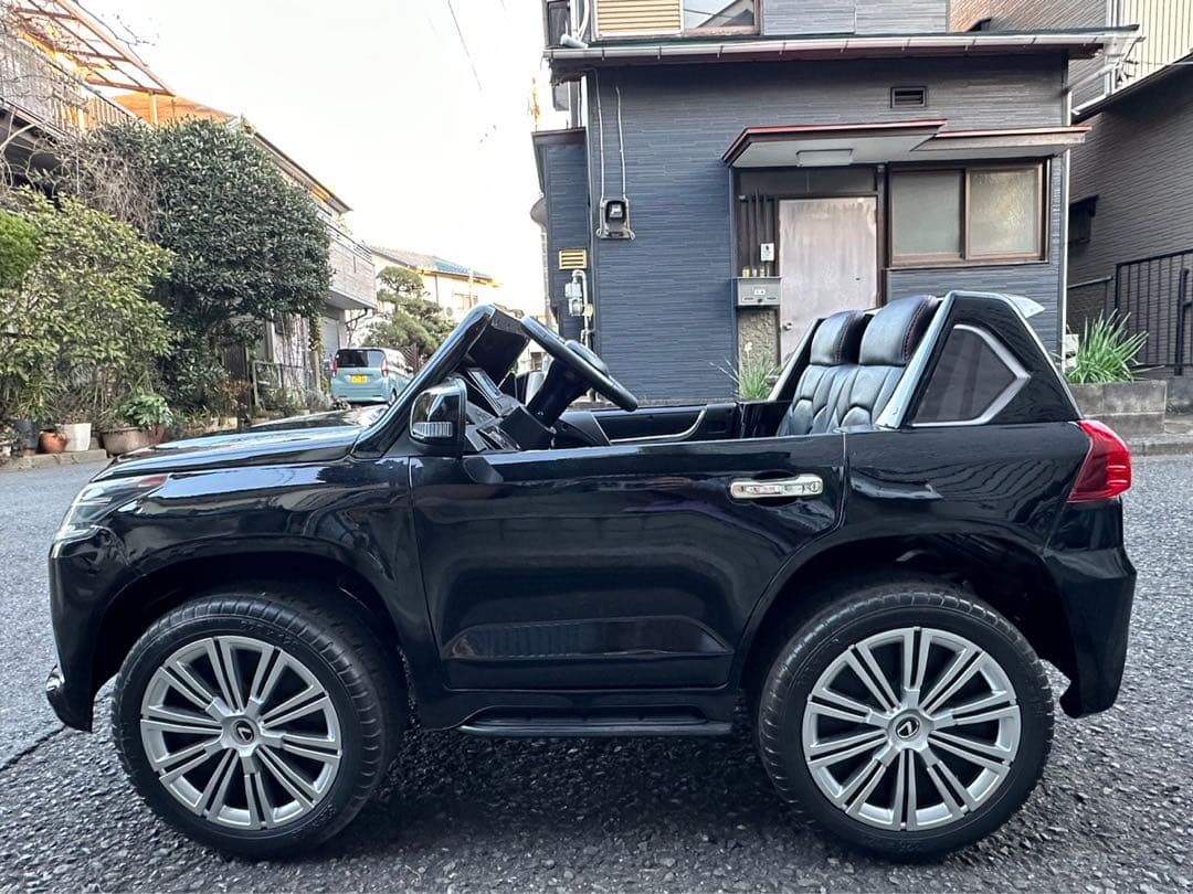 レクサス　LX570 乗用ラジコン※購入前注意