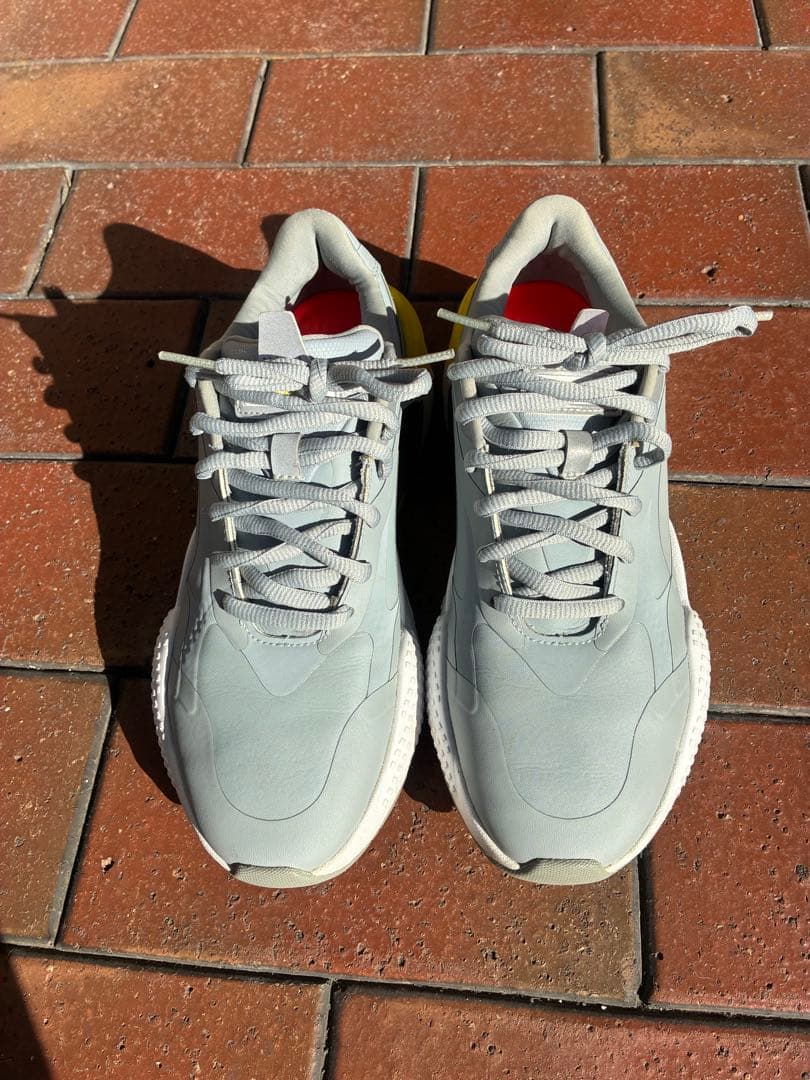 Puma スニーカー グレー イエローゴルフシューズ