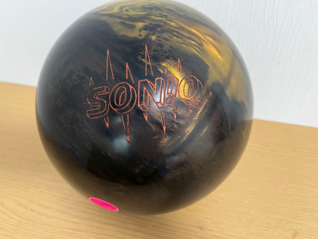 STORM SONIQ ボウリングボウル