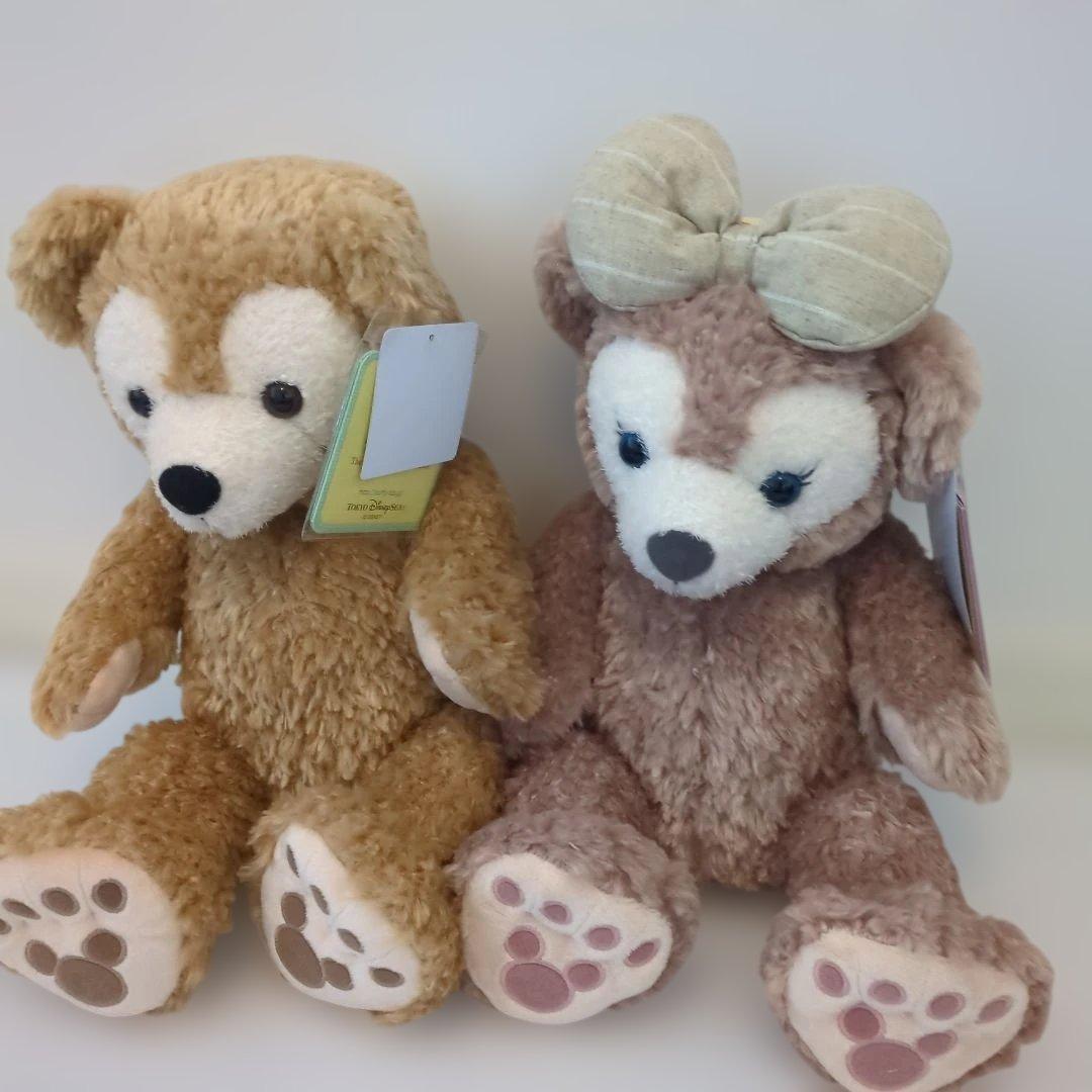 新品タグ付き　ダッフィーとシェリーメイ ぬいぐるみ　２体セット　ディズニー