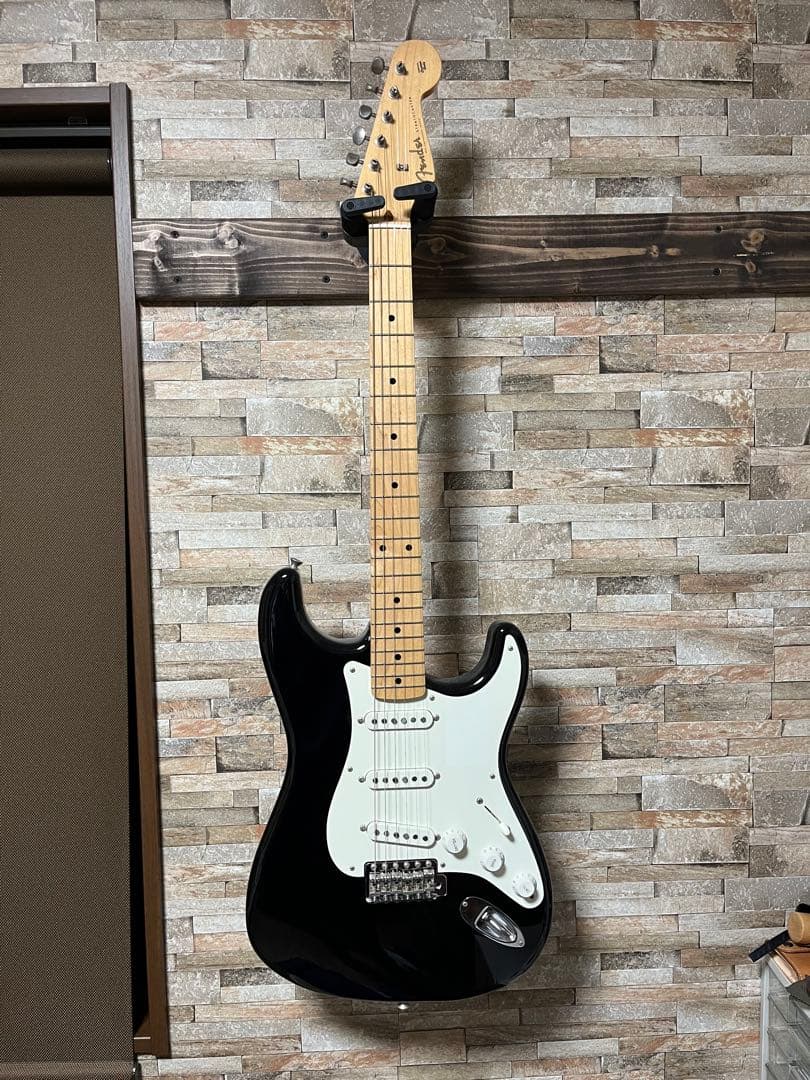 フェンダー　ストラトキャスター　トラディショナル2 50s ブラック　送料込み