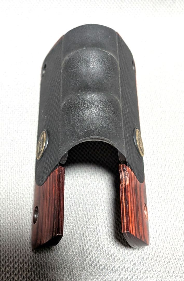 M1911 ガバメント　パックマイヤー　グリップ　Pachmayr