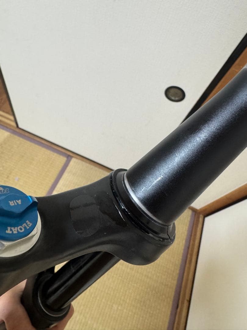 FOX 34 サスペンションフォーク 110mm Boost