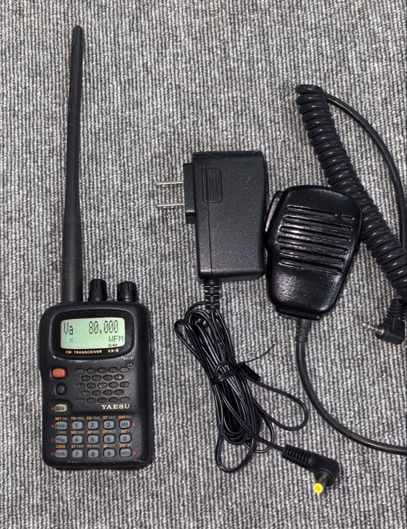 トランシーバー VX-5