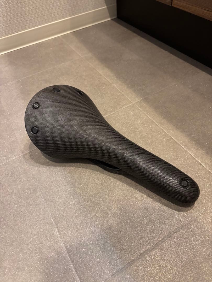 brooks cambium c13 カーボンレール
