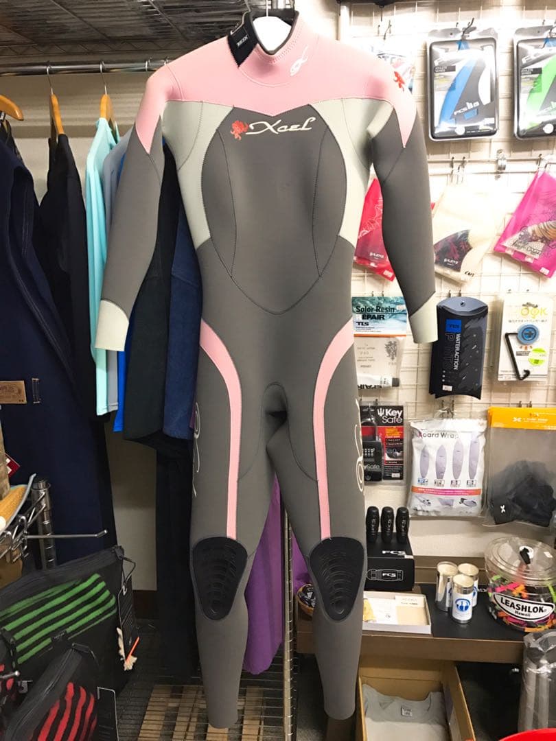 新品ウェットスーツXCEL☆レディース用