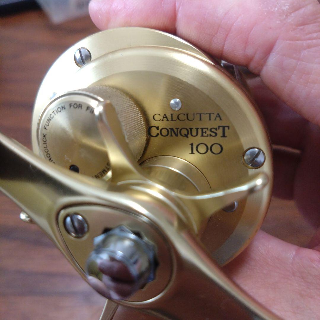 01CALCUTTA CONQUEST 100 ベイトリール