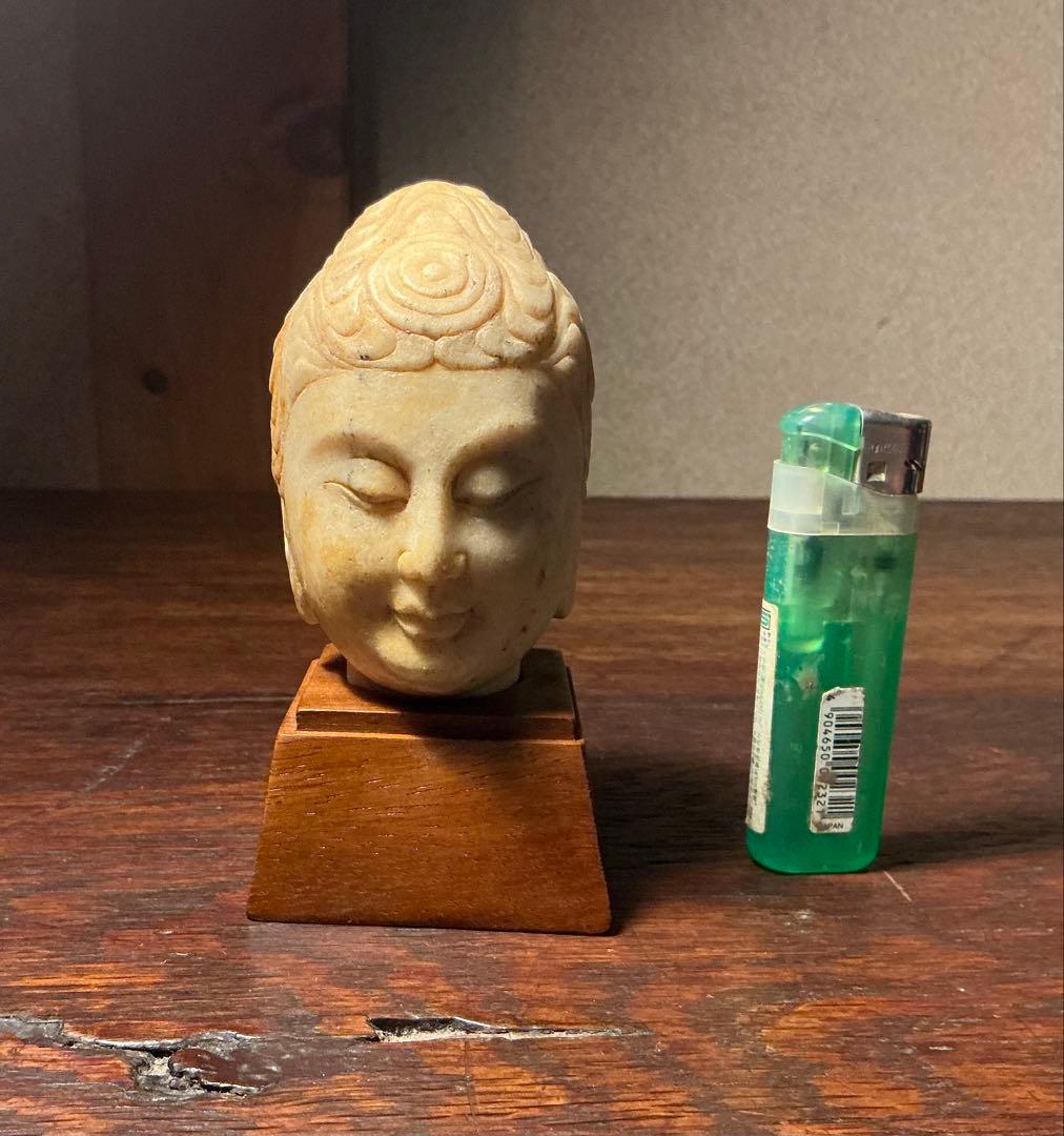 o*0様 仏頭　台付き　高さ約11.6cm　中国石仏