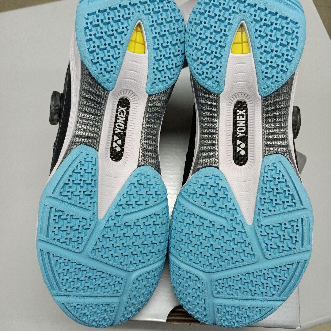 ヨネックス　バドミントンシューズ　ダイヤル式