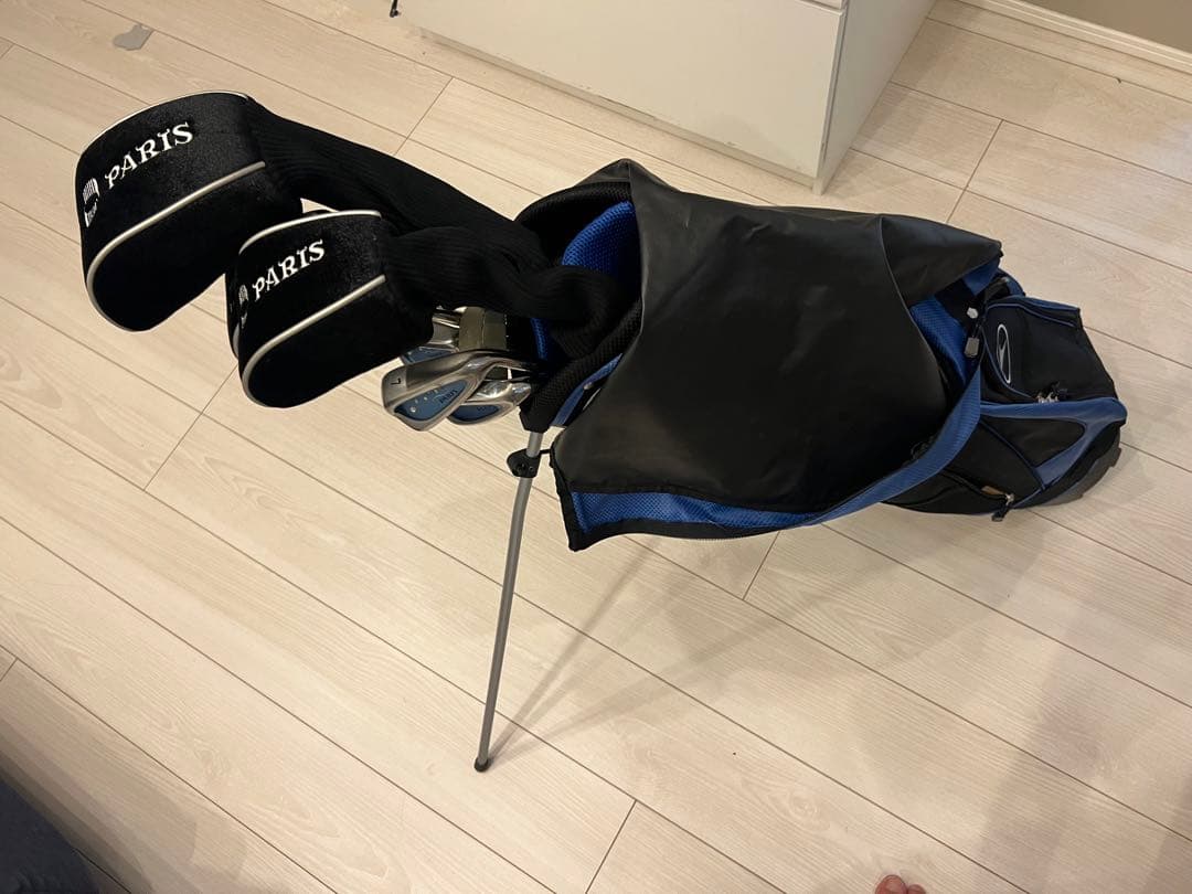 PARISレディースゴルフクラブ　8本　　ゴルフバック　セット