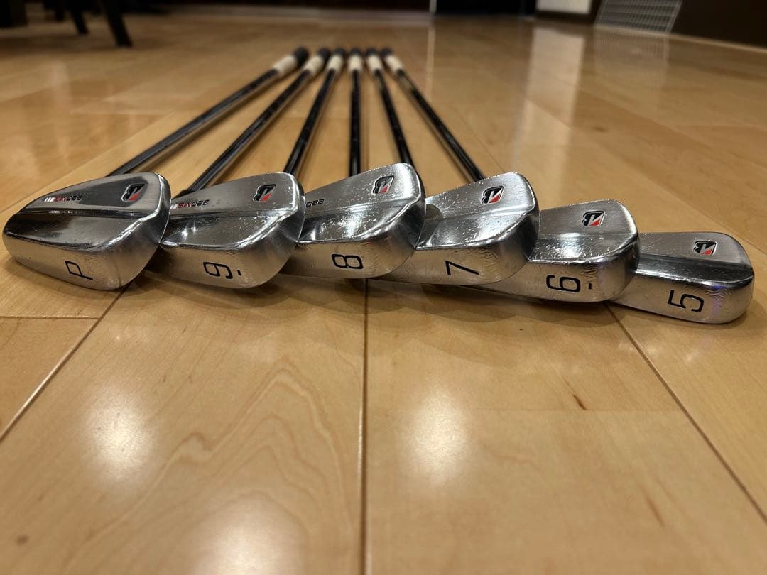 ブリヂストン　アイアン　220MB TOUR ISSUE X100 5#〜PW