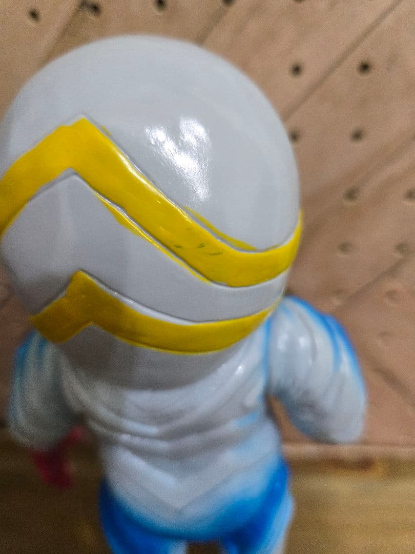 ベアモデル ガッツ星人 ソフビ