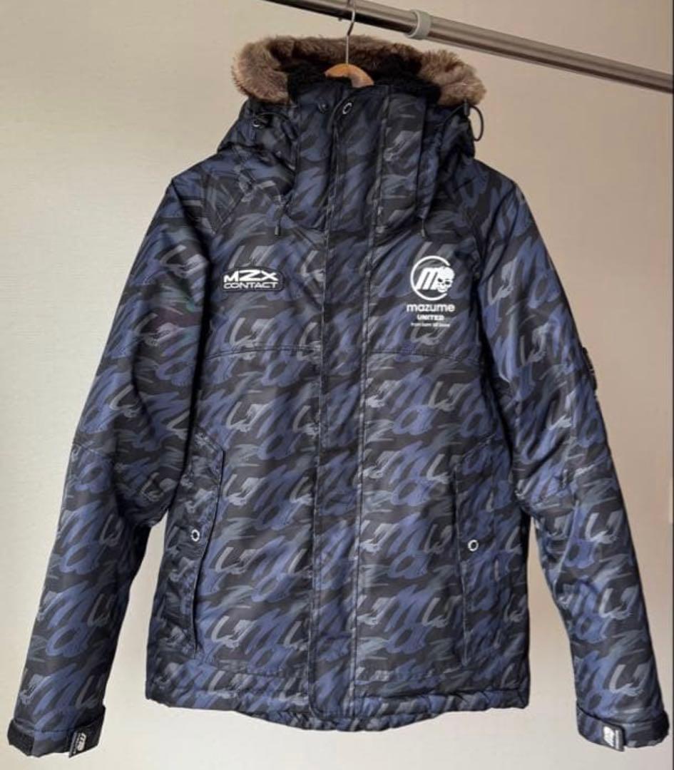 mazume マズメ　防寒着 Lサイズ　＋おまけでダウンパンツ付きます‼️