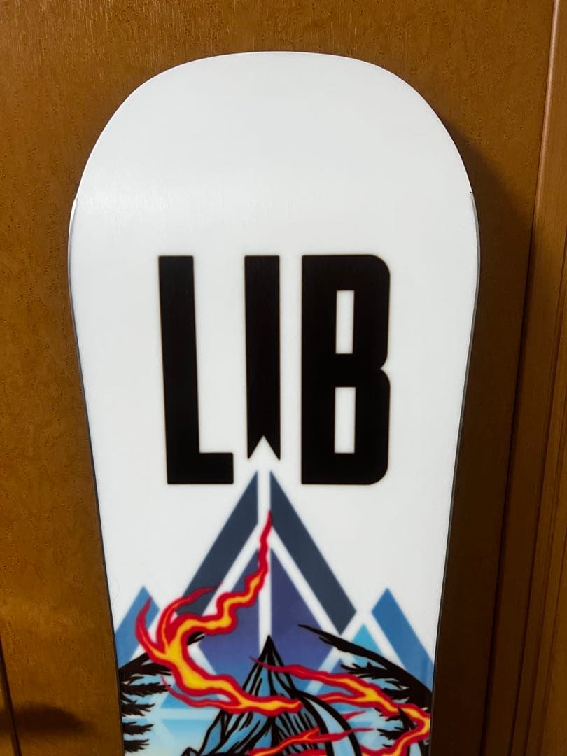 LIB TECHテレインレッカー 154センチ25-26モデル　ソールカバー付き