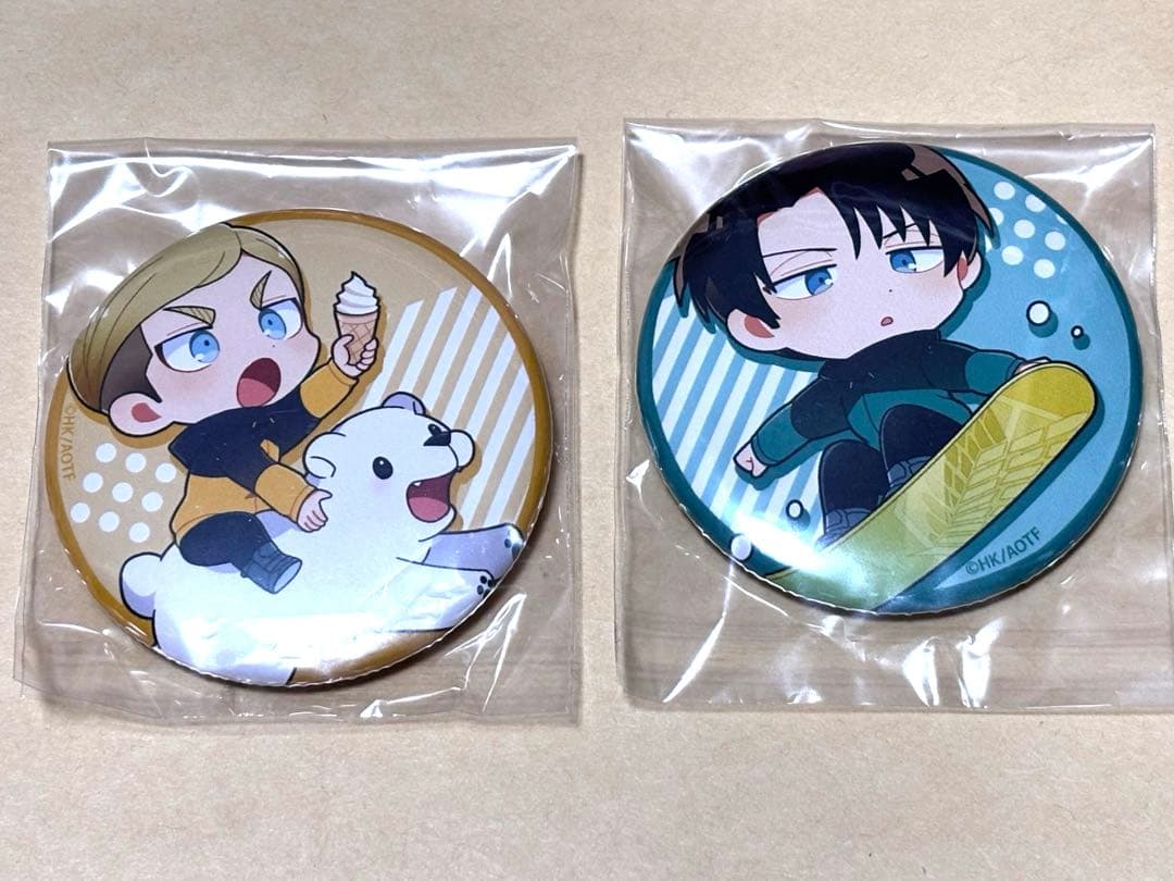 進撃の巨人 HIS 缶バッジ リヴァイ エルヴィン 北海道