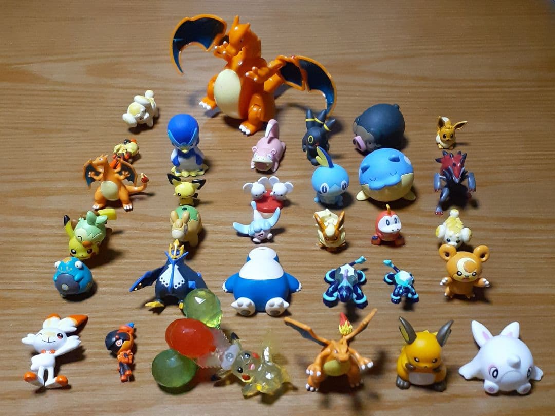 ポケモン　ミニフィギュア&指人形等32個セット　パーツ欠品ありポケットモンスター