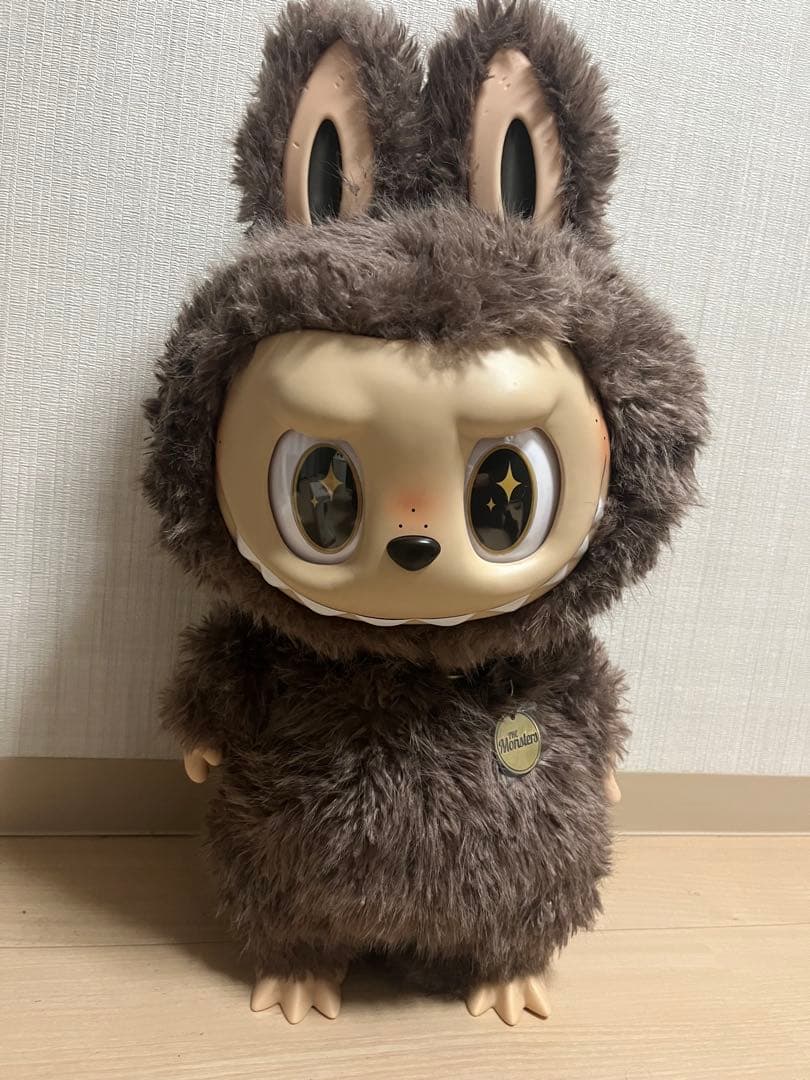 巨大ラブブ