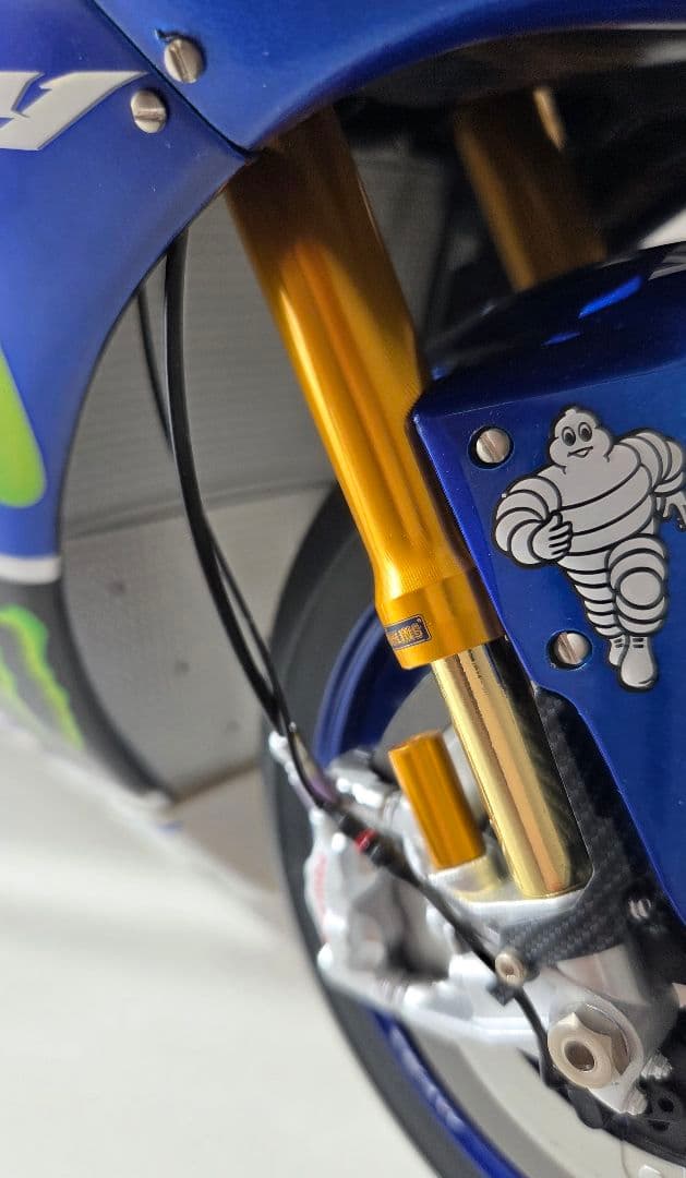 Yamaha YZR-M1 46号 モデル　Rossi