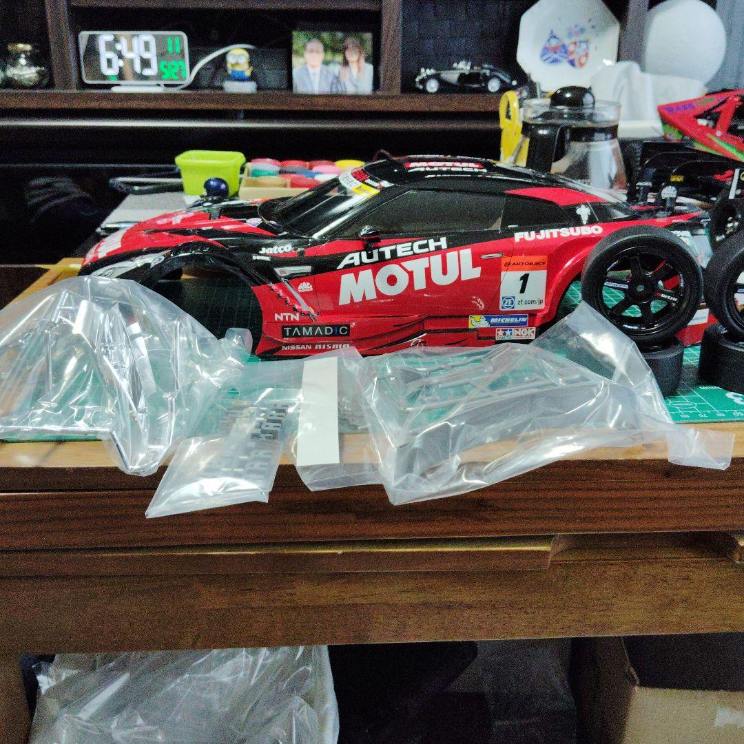 タミヤ 1/10 モチュール GTR 完成済みボディ　タイヤホイール付き