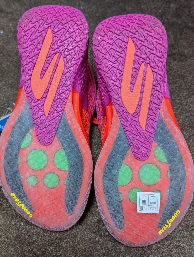 新品　スケッチャーズバスケットシューズ SKX レイン 253020-CRHP