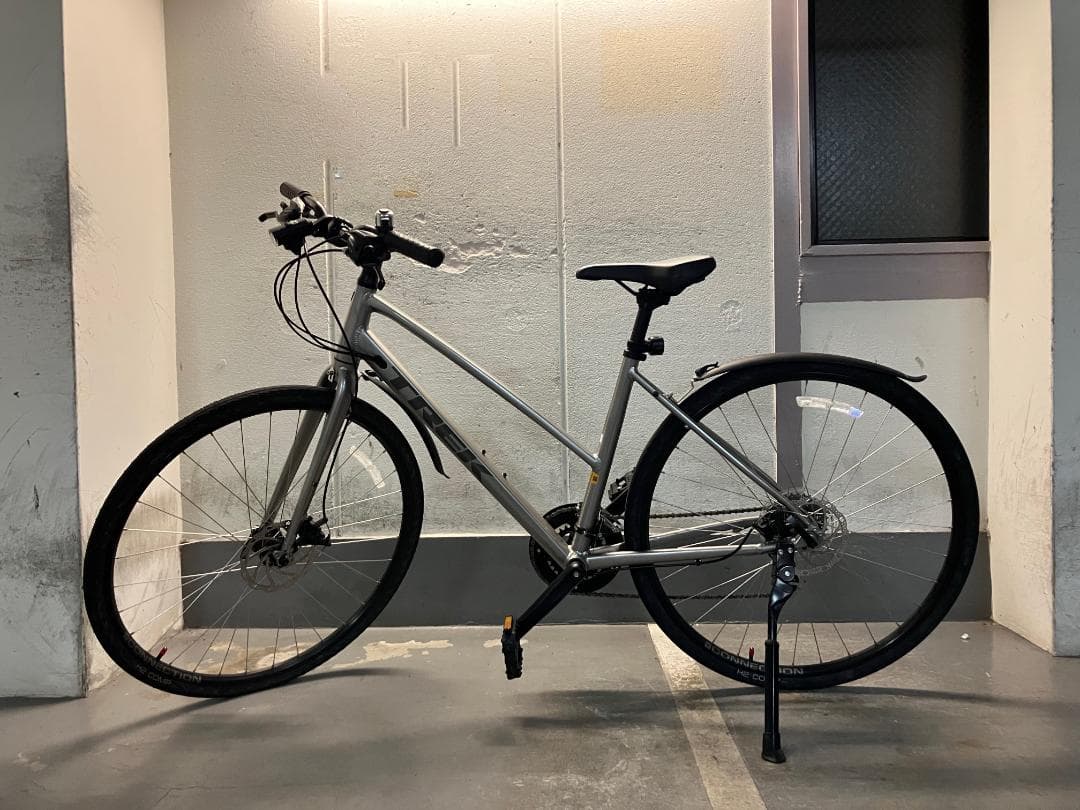 ナ*ク様 TREK FX1 2024年8月15日直営店購入 東京都　要引き取り