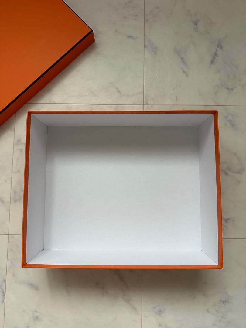 HERMES オレンジ ボックス 空箱　ケリー25