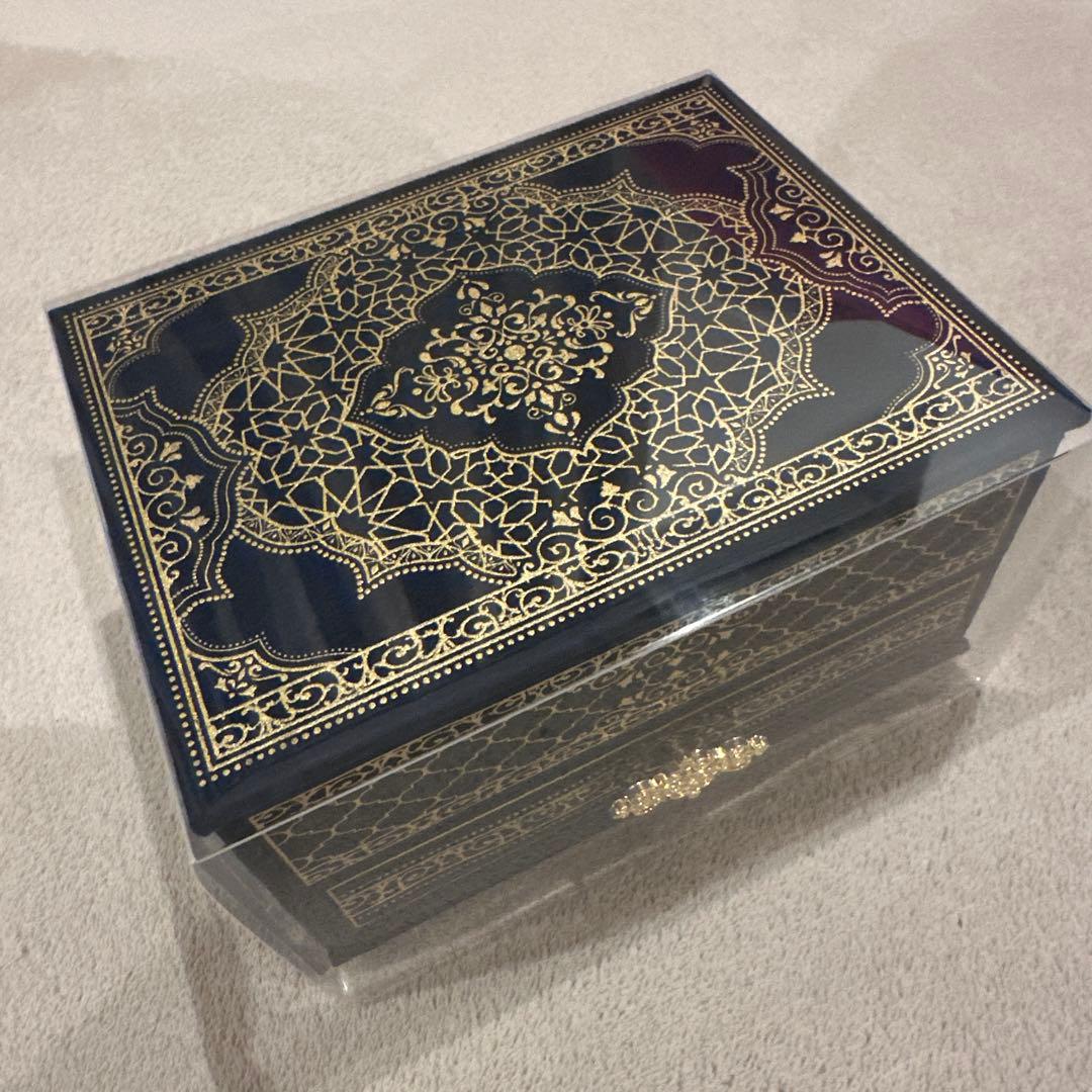 【新品未開封】メリー ジャミーラ ナビール2026バレンタイン