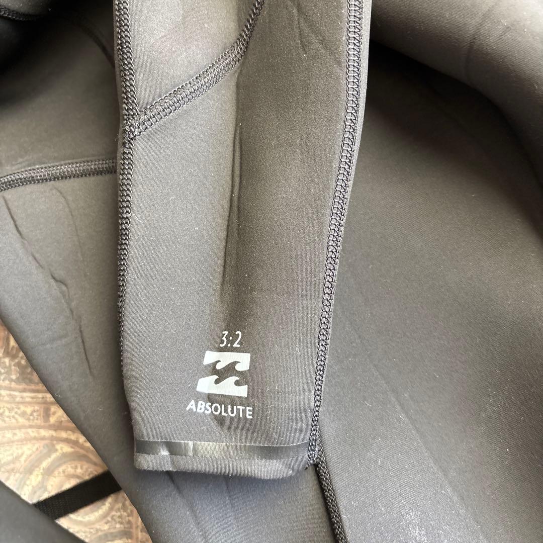 BILLABONG ブラック フルスーツ