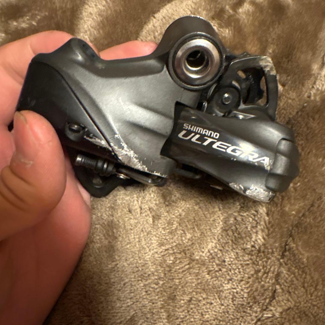 ULTEGRA 6770 リアディレーラーのみ