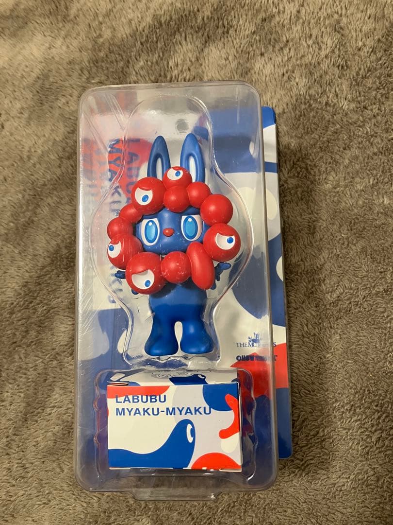 新品未開封　大阪関西万博 LABUBU ラブブ✖️ミャクミャクコラボ　フィギュア