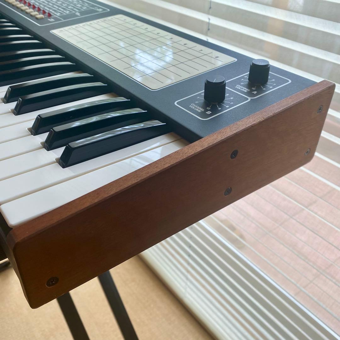 sequential circuits pro-8 ポリフォニックシンセサイザー