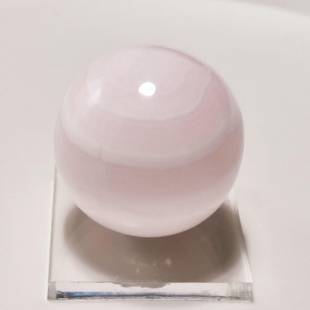 パワーストーン　天然石　ピンクカルサイト　丸玉　直径5cm　162g　No371