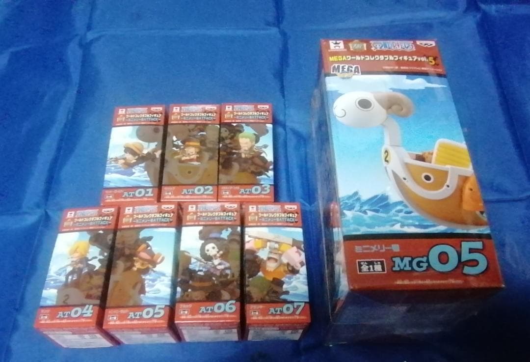 ぺ*)様 ワンピースワールドコレクタブルフィギュアーミニメリー号ATTACKーセ