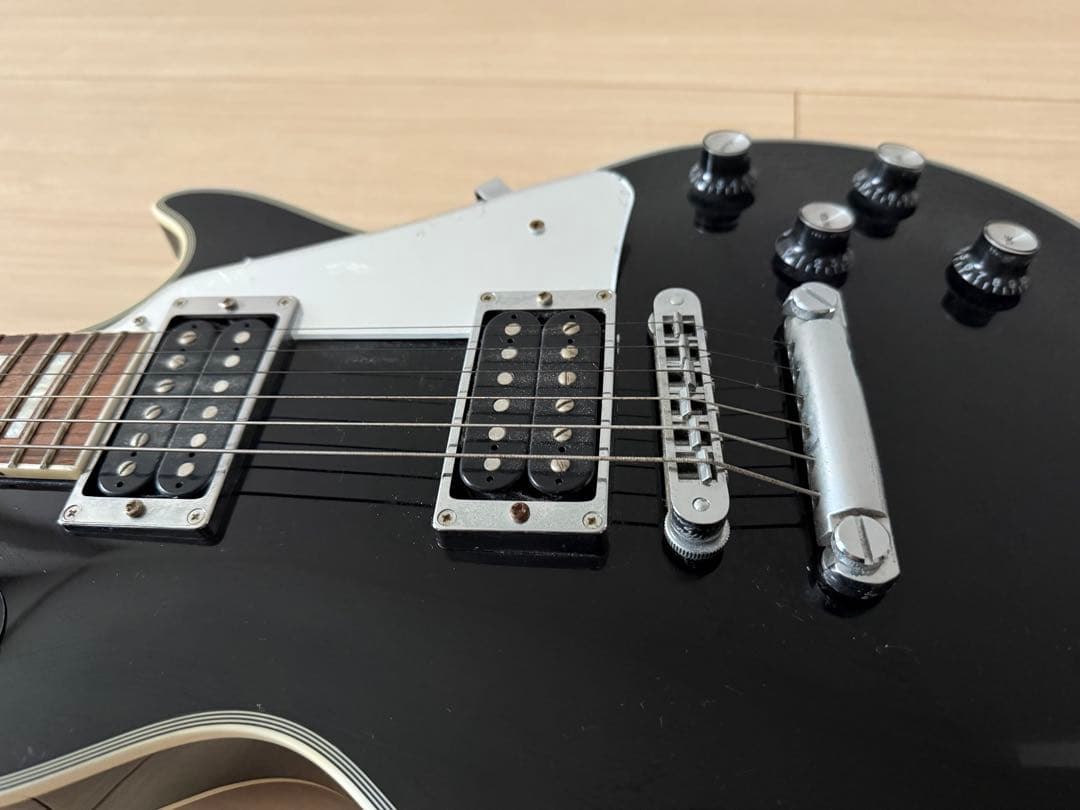 Burnyレスポールタイプ　エレキギター ブラック