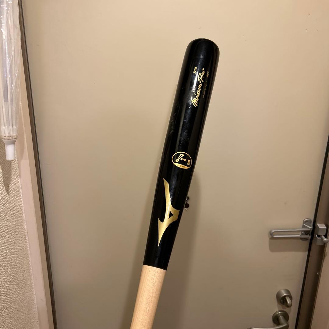 DeNA柴田選手のNPBバット