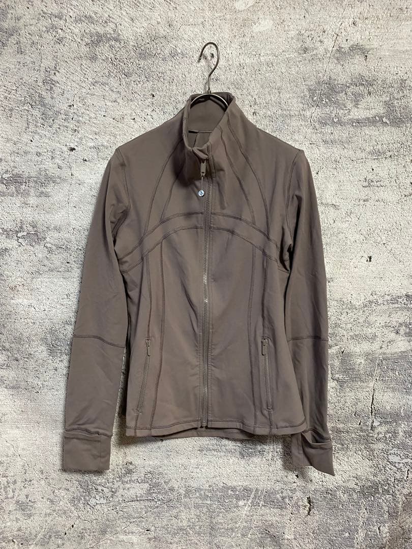 ルルレモン　ディファインジャケット