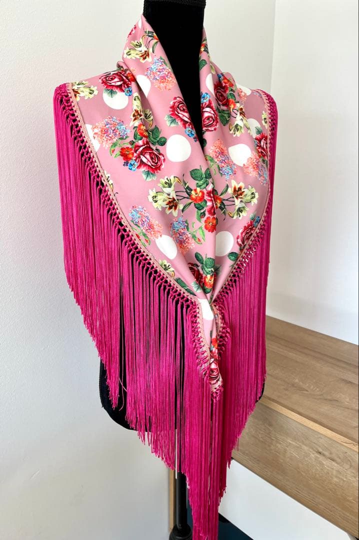 フラメンコ　マントンシージョ　ピンク花柄x水玉　フクシアピンクフレコ