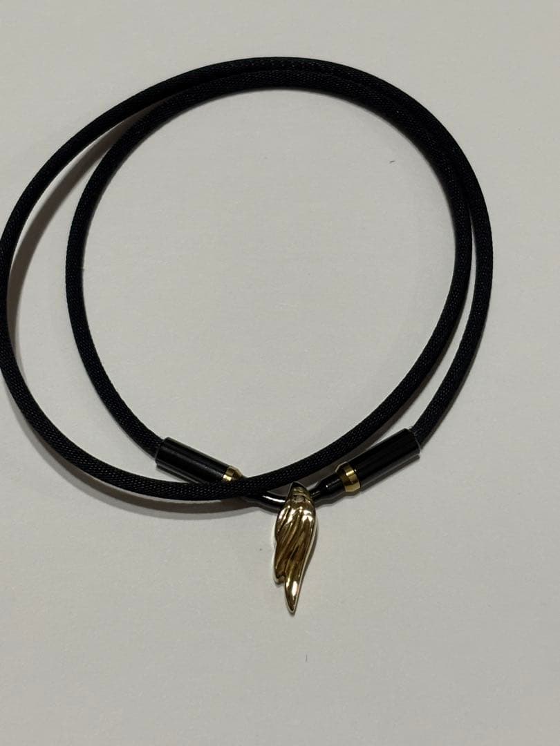 羽生結弦　ファイテン　RAKUWAネック　ウイングス