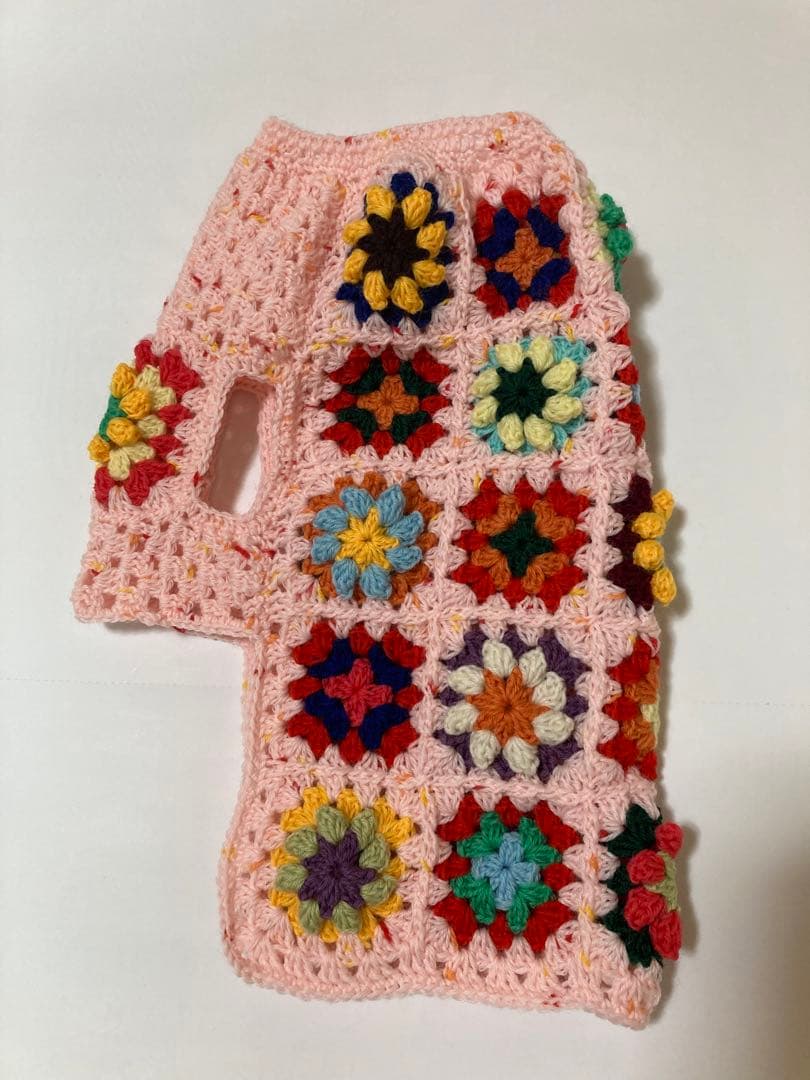 犬服　ニット　オーダー専用　ぷっくりお花のとグラニースクエア