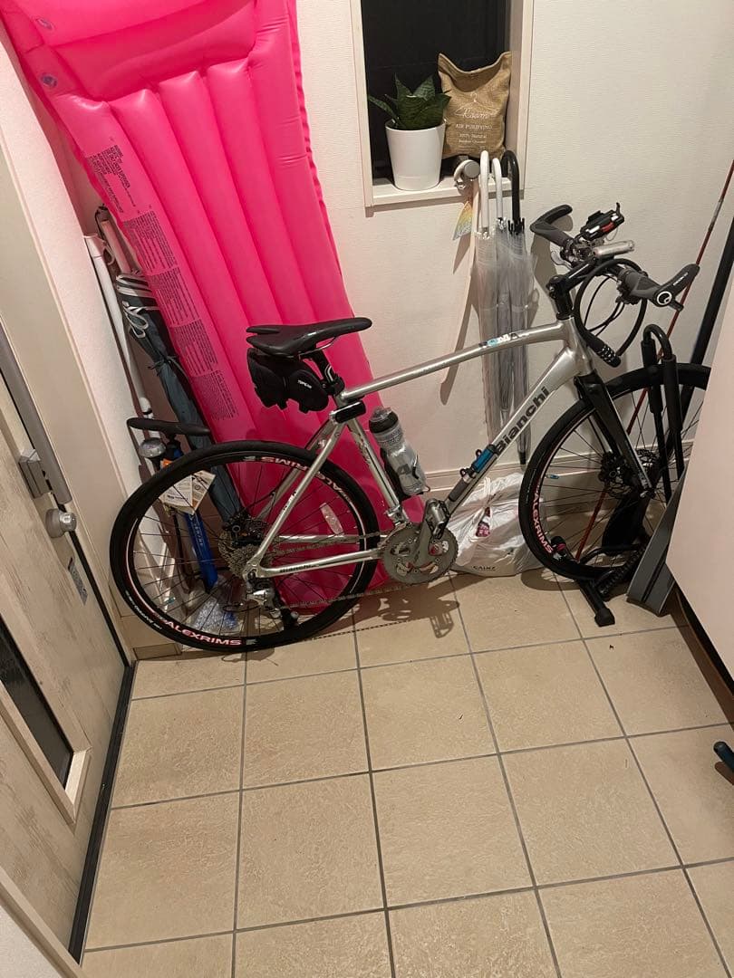 【横須賀市での引き渡し限定】ビアンキ　ロードバイク　シルバー　ローマ　おまけ