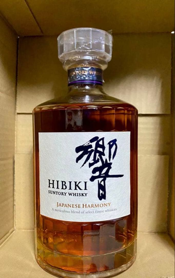 響 ジャパニーズハーモニー 700ml 43%