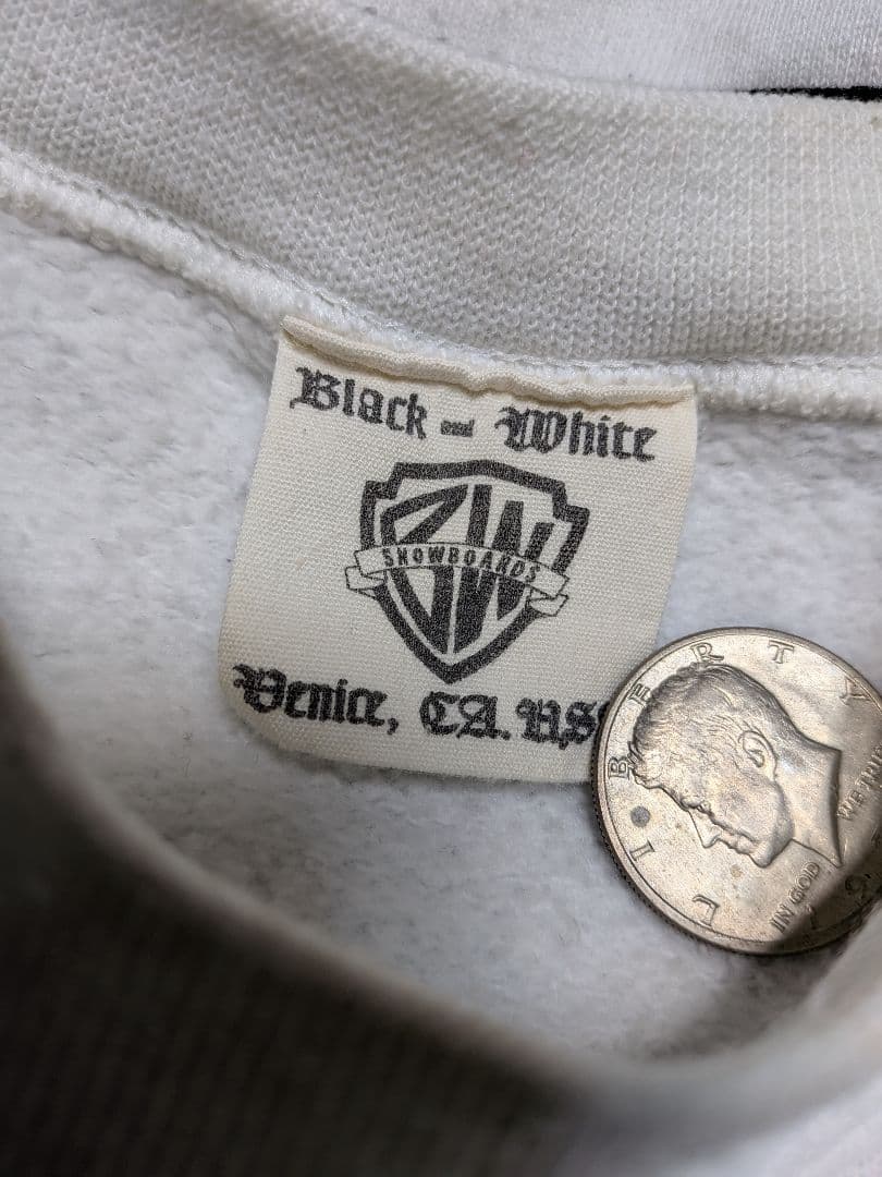 BLACK＆WHITE スノー.サーフ.SK8.ジミー・ヘンドリックスプリント