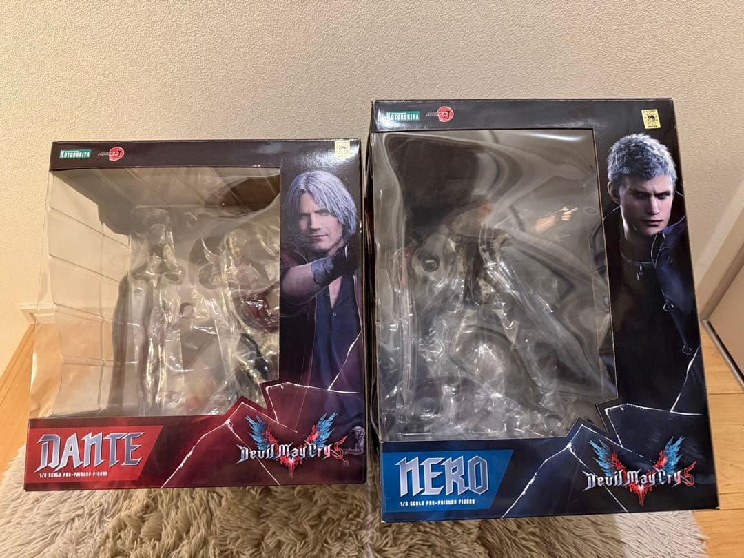 デビルメイクライ5 ダンテ　ネロ　フィギュア