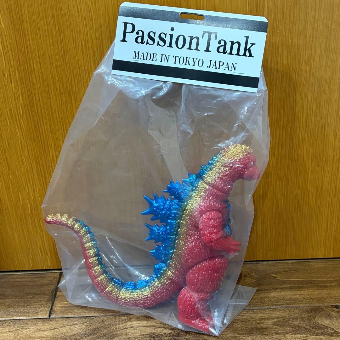 PassionTank ゴジラ 1964 シラハマトイVer.【未開封】