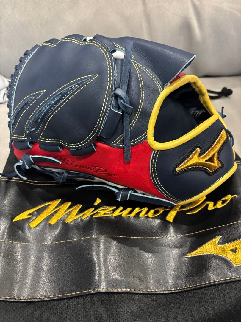 お盆価格　左投げ　Mizuno PRO ミズノプロBSS 軟式グローブ　投手用