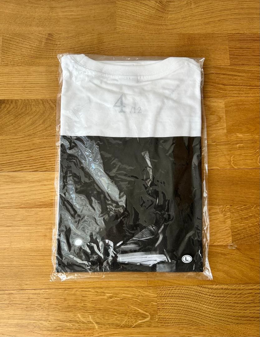【新品、未開封】 坂本龍一「12」Tシャツ Lサイズ　4月